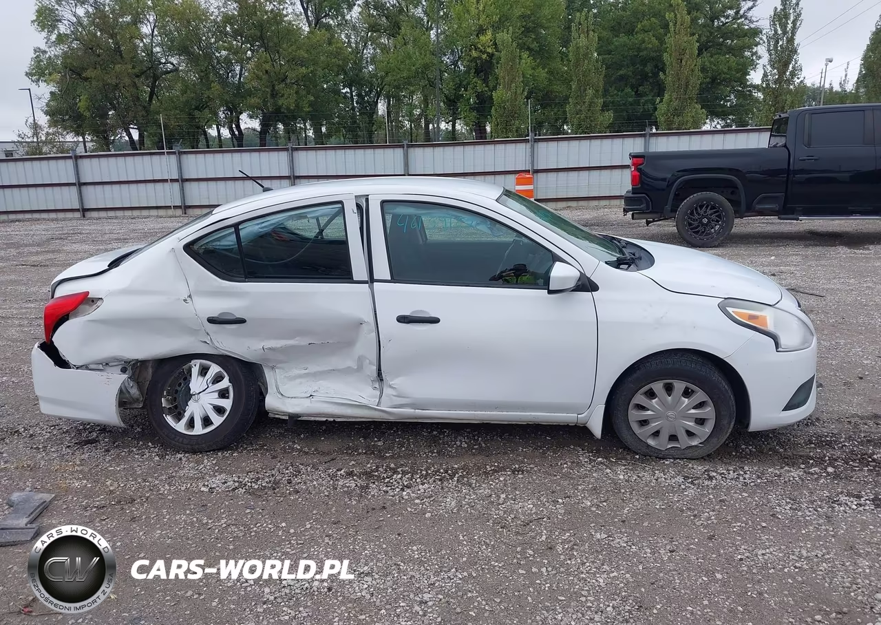 2016 Nissan Versa 1.6 S+ VIN:3N1CN7AP6GL867437 - 14
