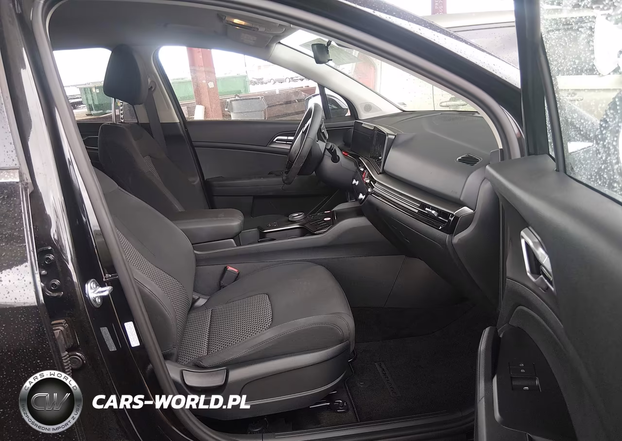 2027 Kia Sportage VIN:KNDPU3DG8V7436590 - 5