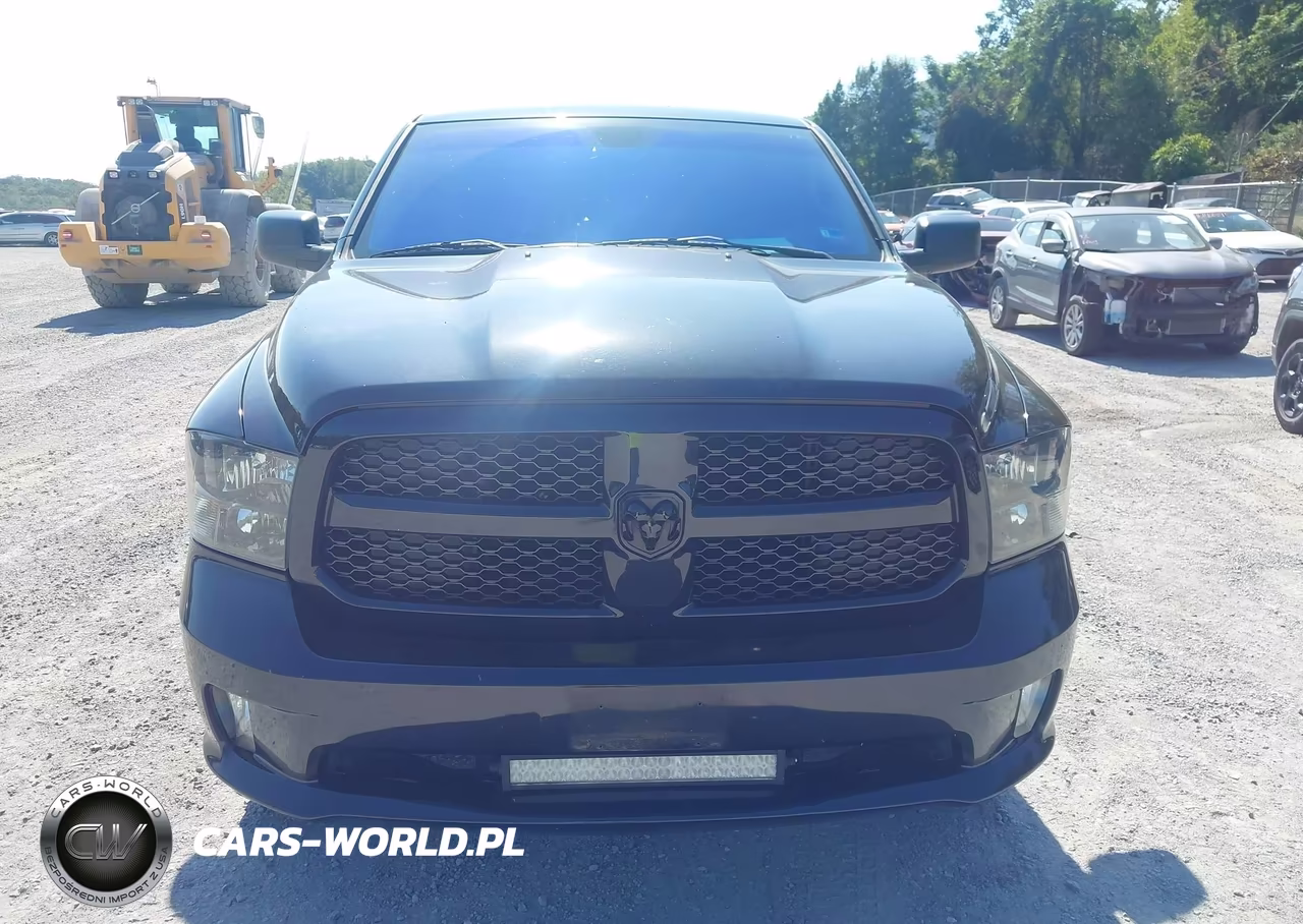 2015 Ram 1500 Express VIN:1C6RR7FT5FS689190 - 13