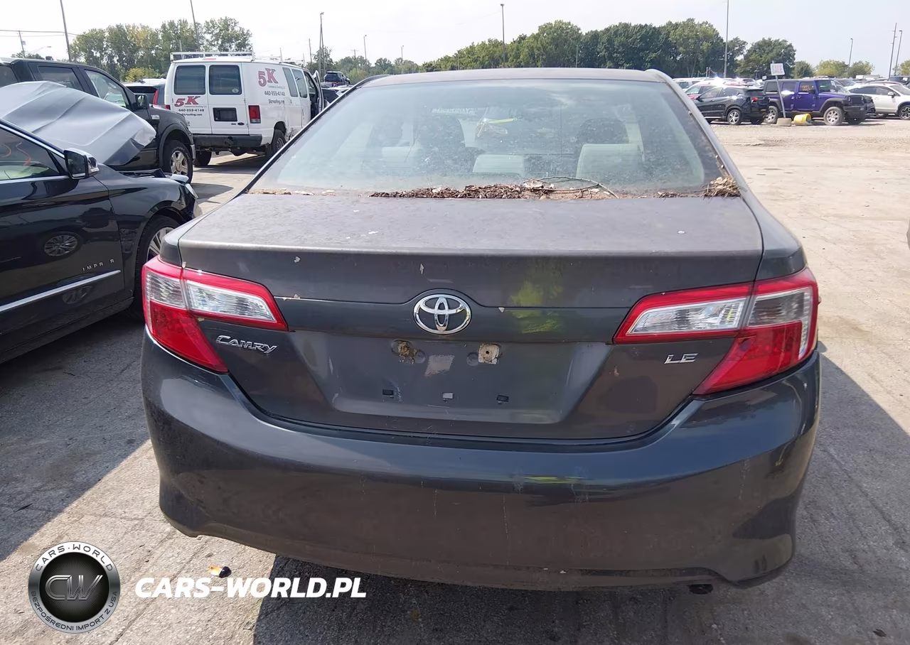 2014 Toyota Camry Le VIN:4T4BF1FK2ER368476 - 16