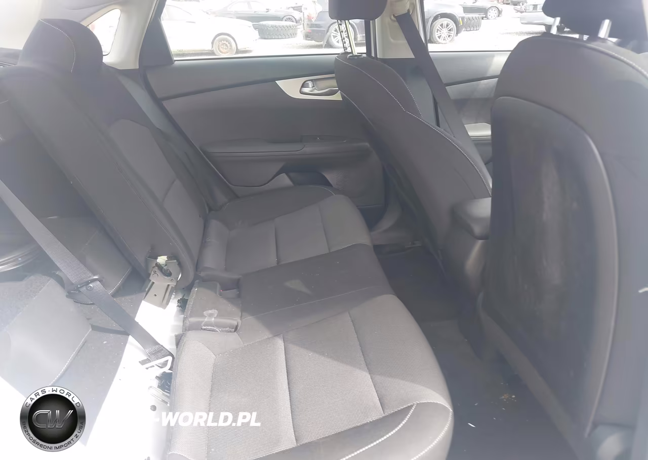 2024 Kia Forte Lxs VIN:3KPF24AD6RE774593 - 8