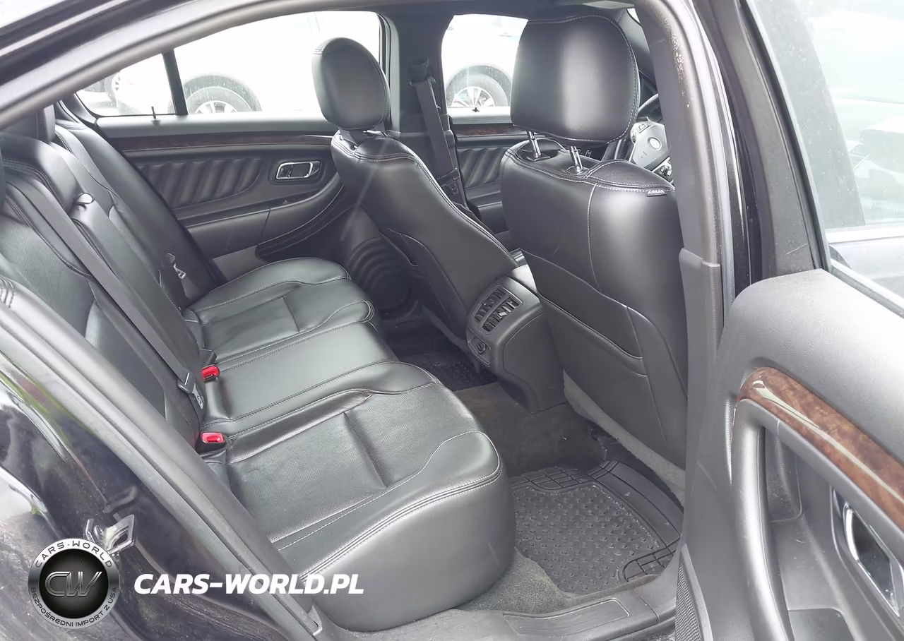 2016 Ford Taurus Limited VIN:1FAHP2F88GG120109 - 8