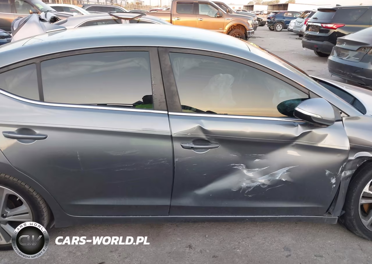 2018 Hyundai Elantra Limited VIN:KMHD84LF3JU565592 - 14