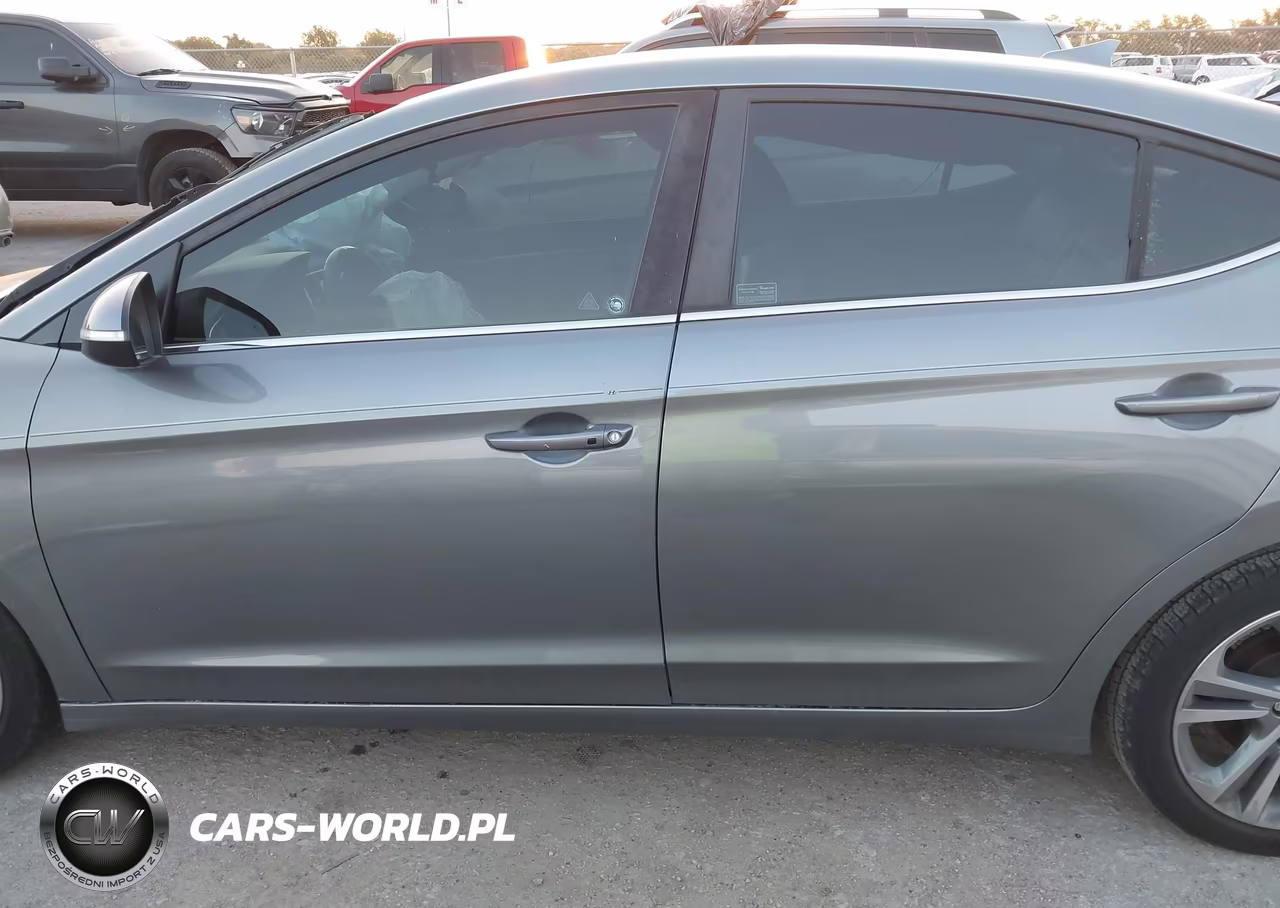2018 Hyundai Elantra Limited VIN:KMHD84LF3JU565592 - 15