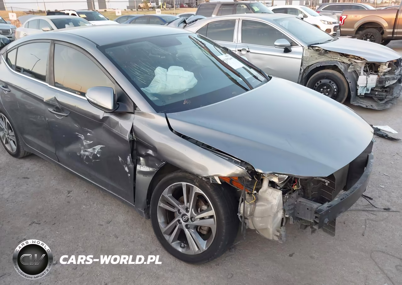 2018 Hyundai Elantra Limited VIN:KMHD84LF3JU565592 - 18