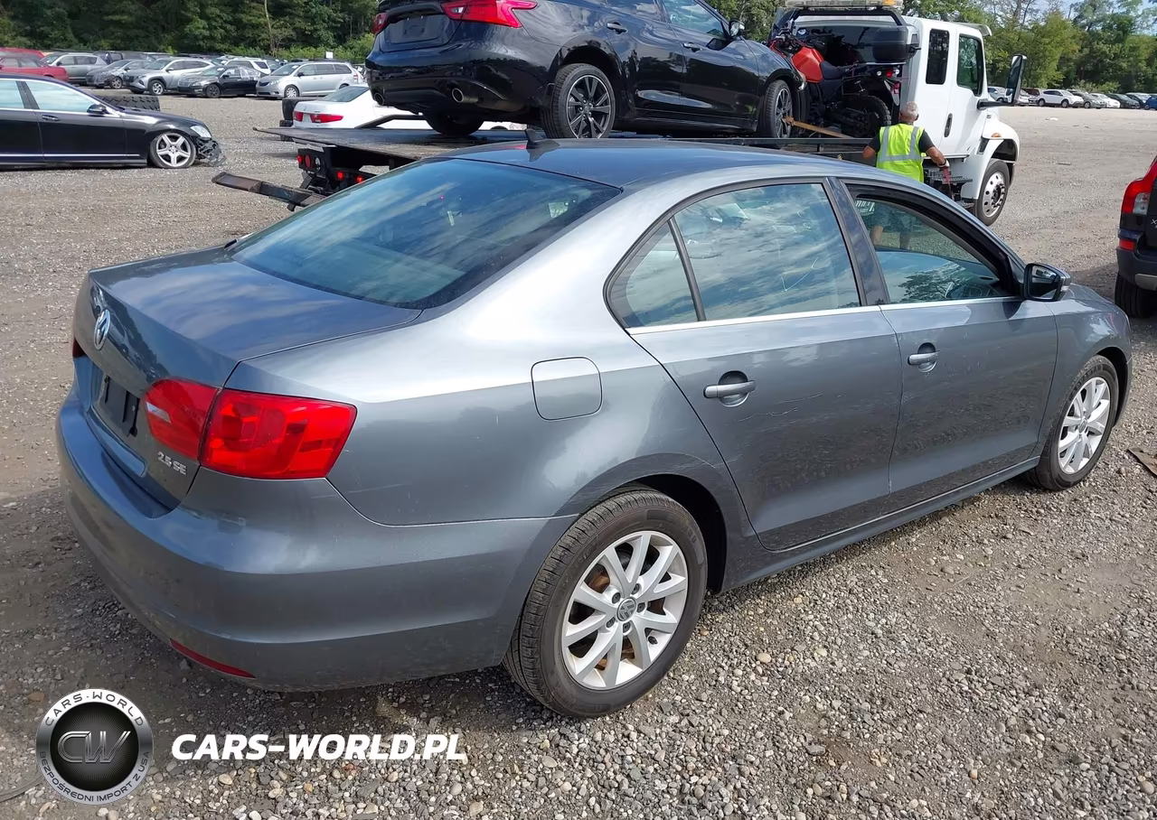 2013 Volkswagen Jetta 2.5L Se VIN:3VWDP7AJ4DM433320 - 4