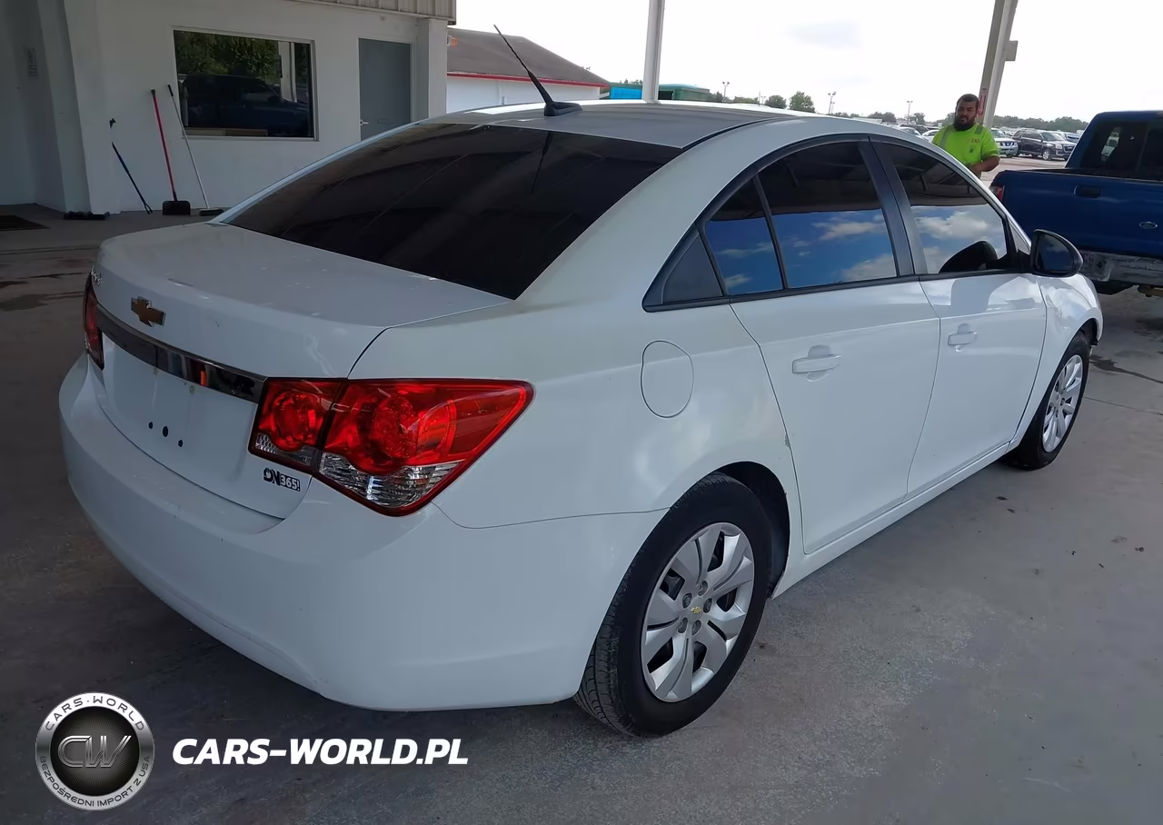2013 Chevrolet Cruze Ls Auto VIN:1G1PA5SH7D7324063 - 4