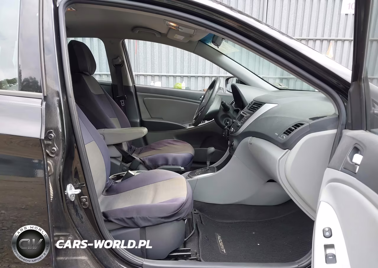 2015 Hyundai Accent Gs VIN:KMHCT5AE8FU215912 - 5
