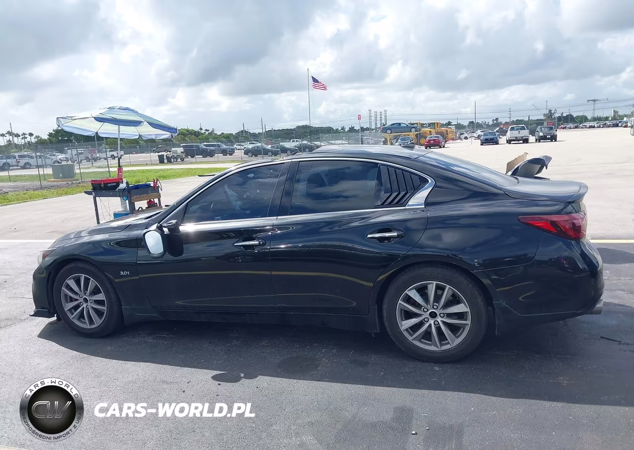 2019 Infiniti Q50 3.0T Luxe VIN:JN1EV7AP2KM516015 - 14