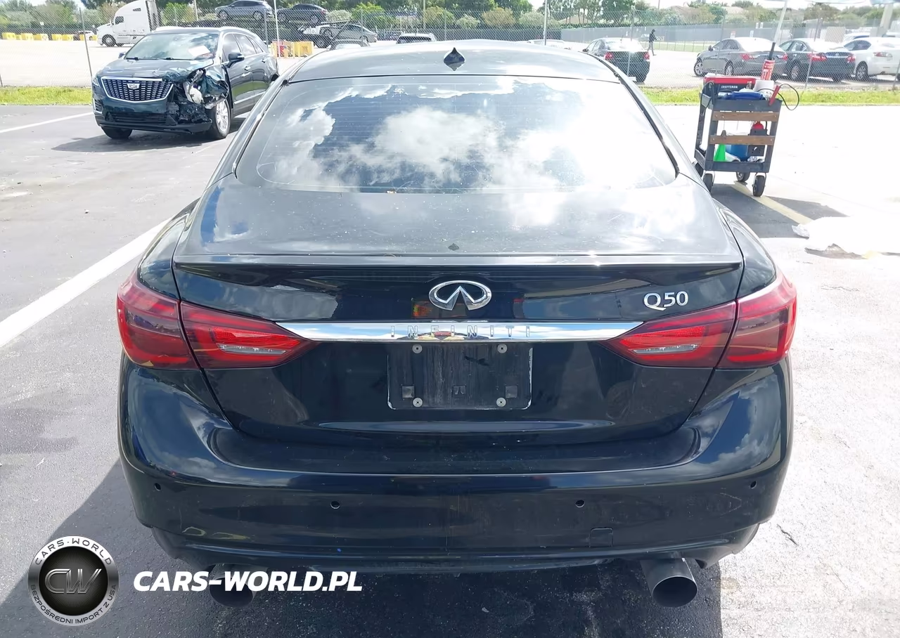 2019 Infiniti Q50 3.0T Luxe VIN:JN1EV7AP2KM516015 - 16