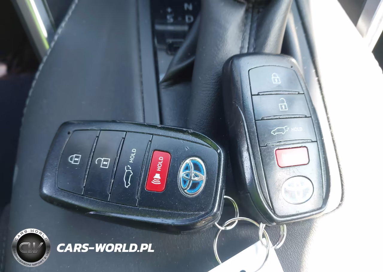 2022 Toyota Venza Le VIN:JTEAAAAH9NJ107038 - 11
