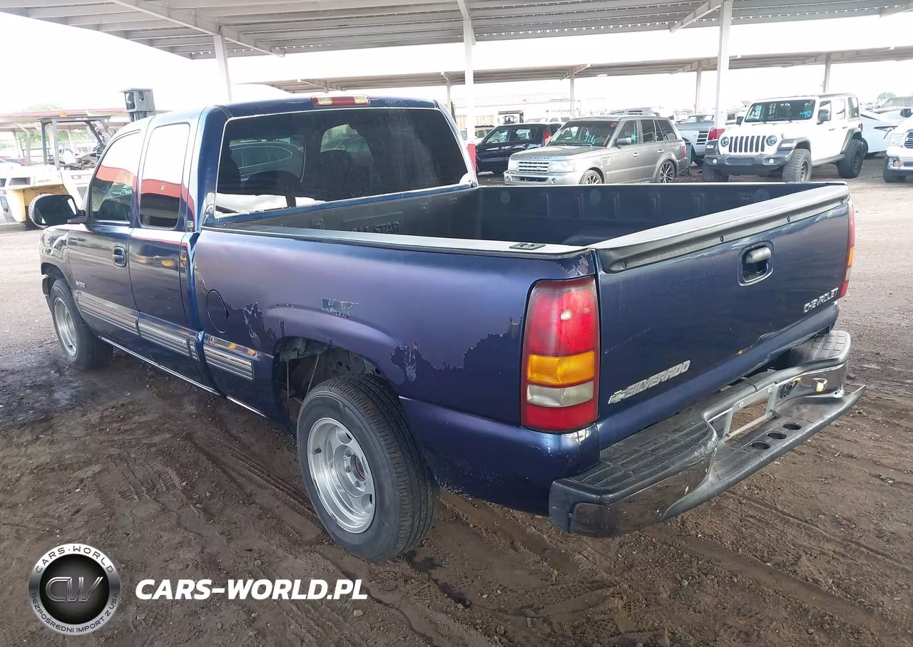 2001 Chevrolet Silverado 1500 Ls VIN:2GCEC19WX11406397 - 3