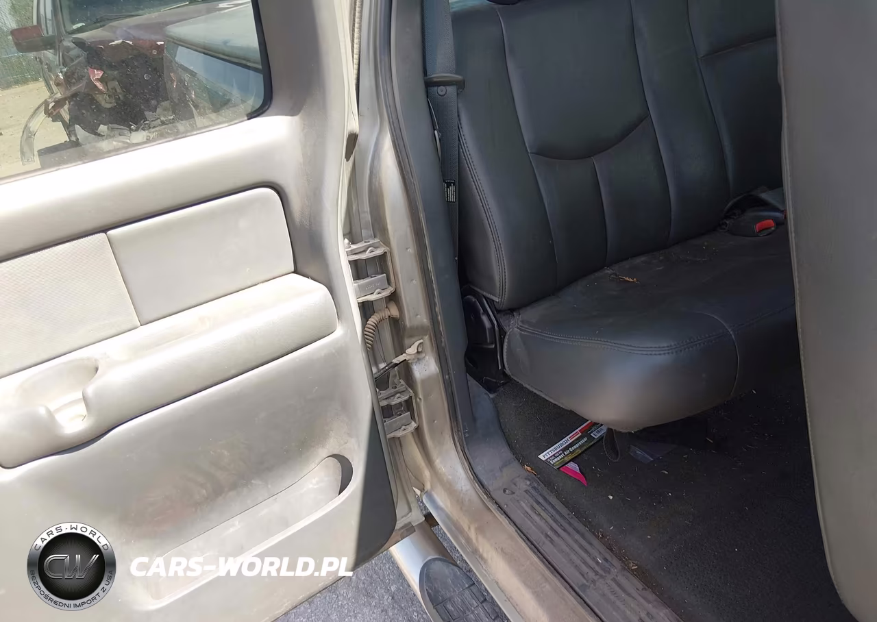 2003 Chevrolet Silverado 1500 Ls VIN:2GCEC19T731265541 - 8