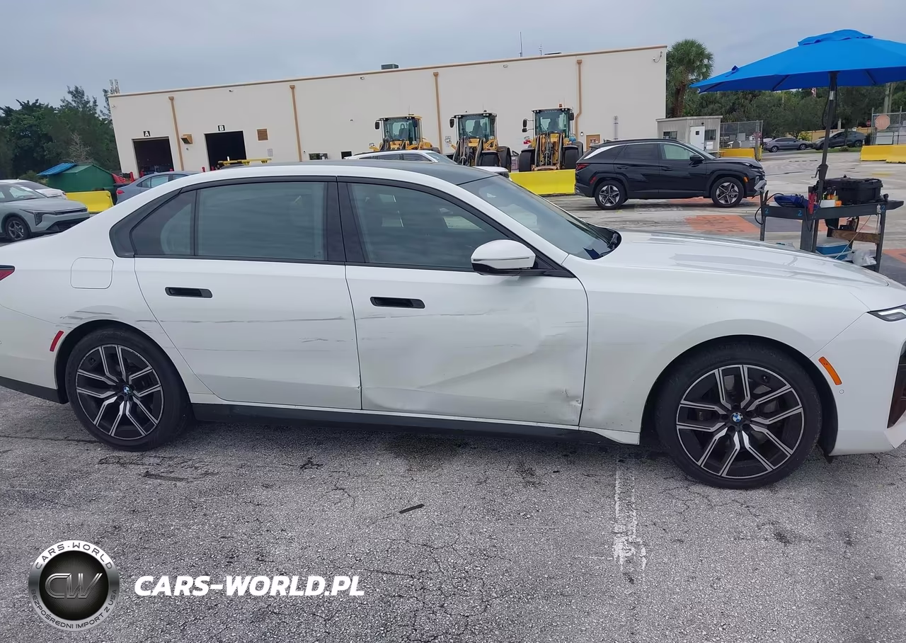 2026 BMW 740I VIN:WBA23EH04TCW53464 - 17