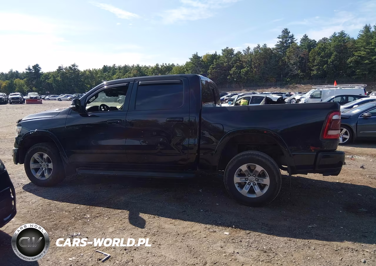 2019 Ram 1500 Laramie 4X4 5'7 Box VIN:1C6SRFJT2KN913348 - 14