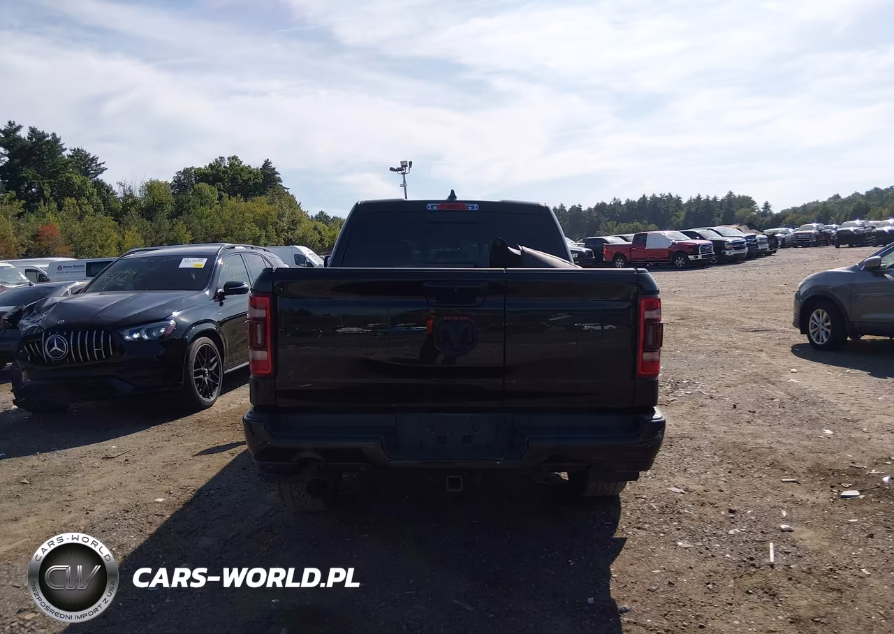 2019 Ram 1500 Laramie 4X4 5'7 Box VIN:1C6SRFJT2KN913348 - 16