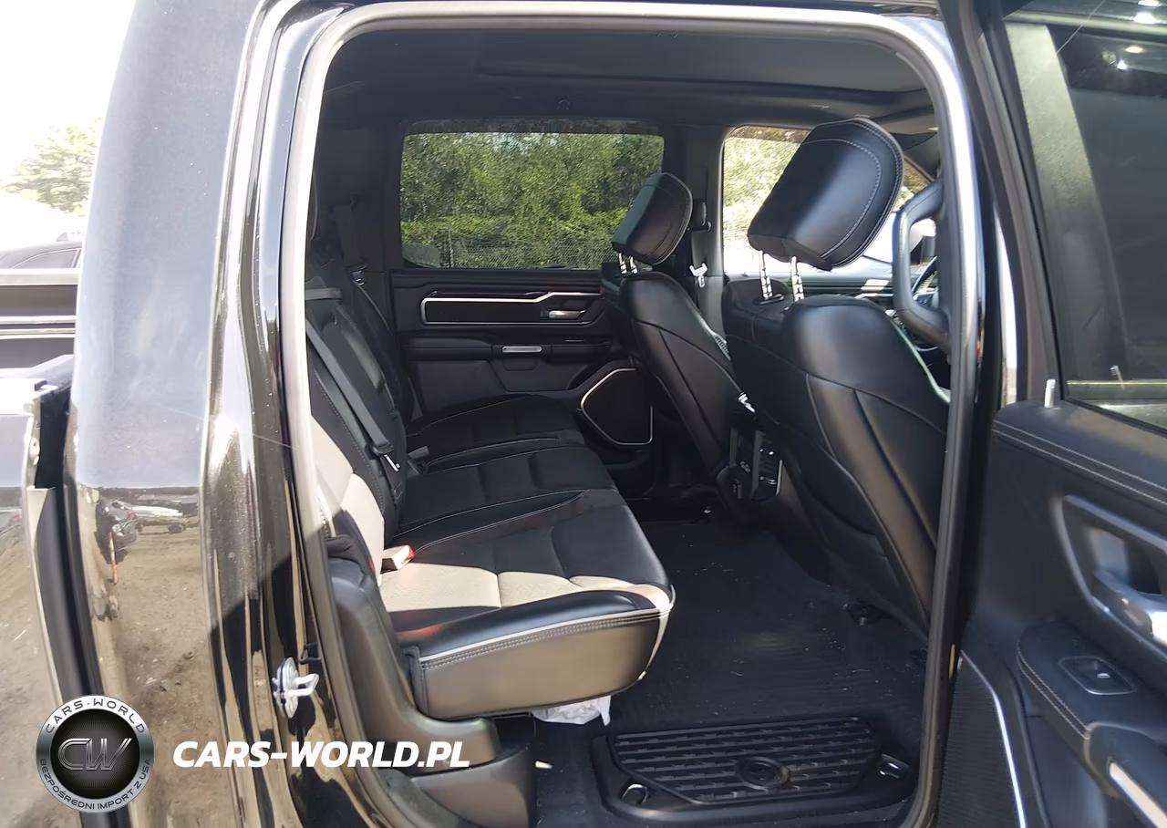 2019 Ram 1500 Laramie 4X4 5'7 Box VIN:1C6SRFJT2KN913348 - 8
