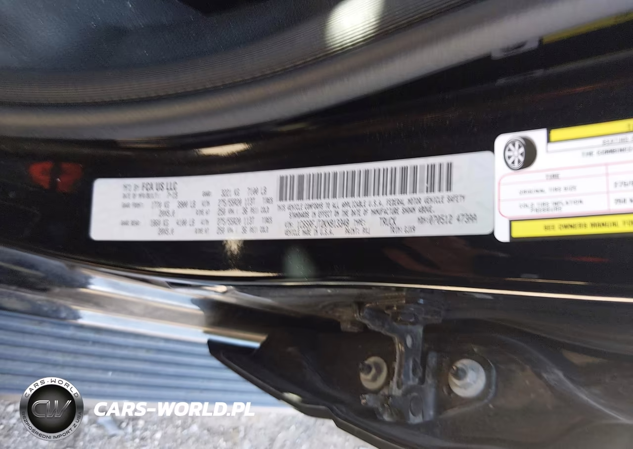 2019 Ram 1500 Laramie 4X4 5'7 Box VIN:1C6SRFJT2KN913348 - 9