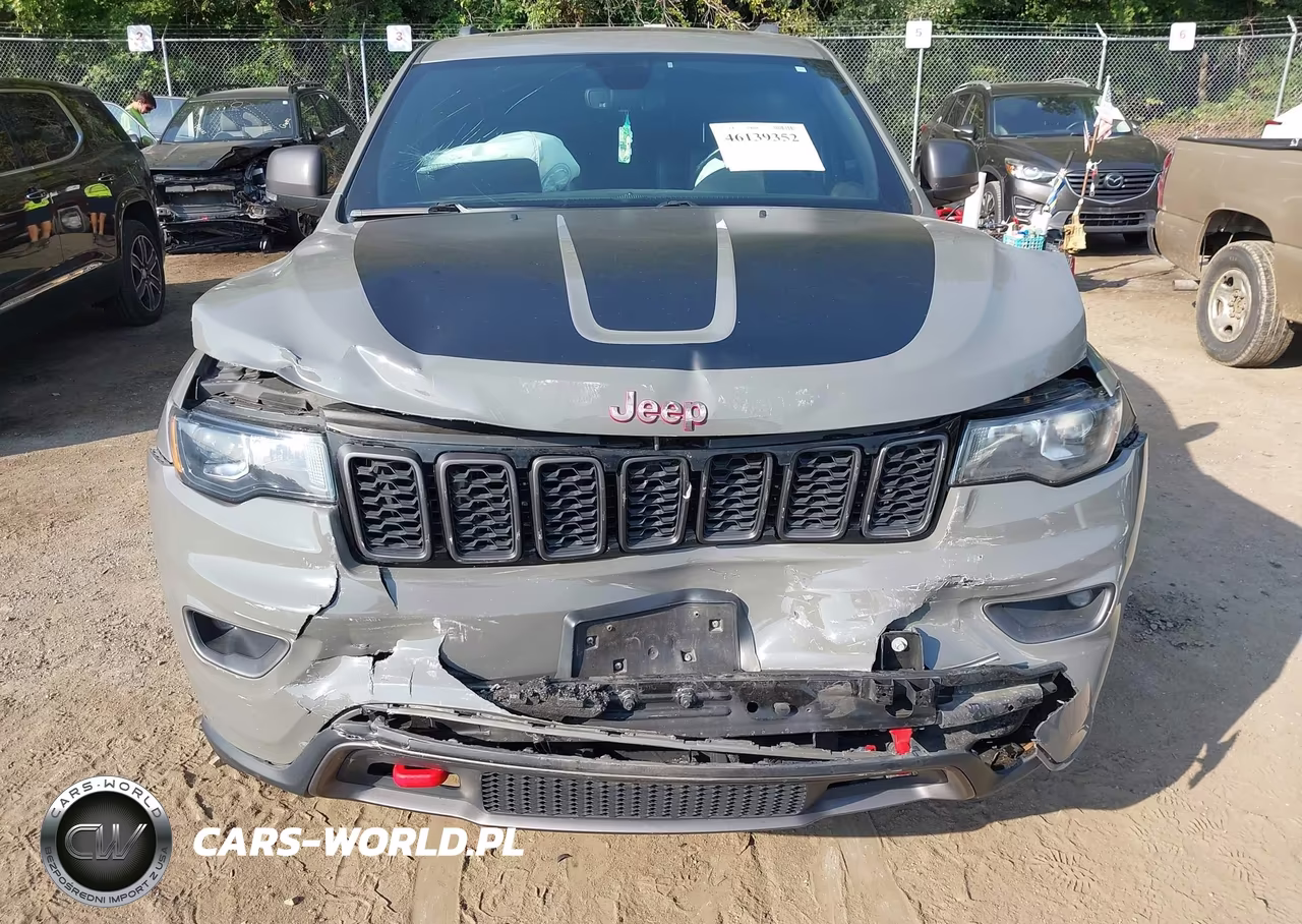 2020 Jeep Grand Cherokee Trailhawk 4X4 VIN:1C4RJFLG0LC340395 - 6