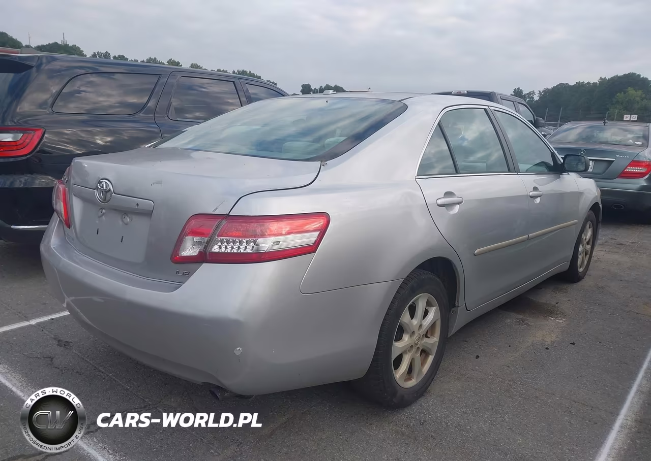 2011 Toyota Camry Le VIN:4T1BF3EK0BU119578 - 4