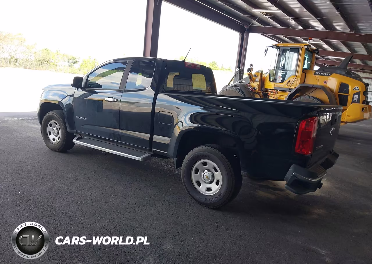 2018 Chevrolet Colorado Wt VIN:1GCHSBEA3J1301996 - 3