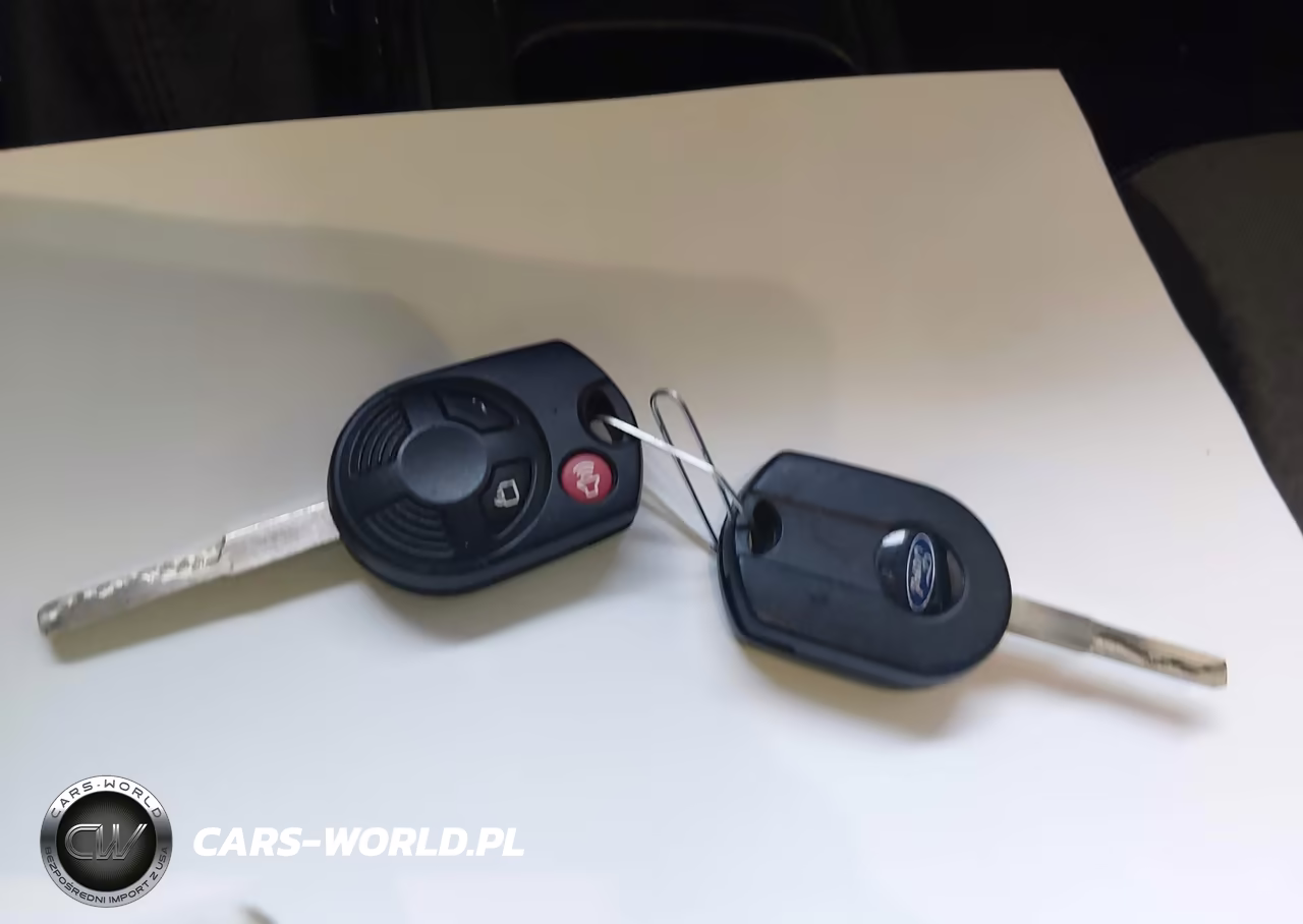 2017 Ford Escape Se VIN:1FMCU0G98HUB15015 - 11