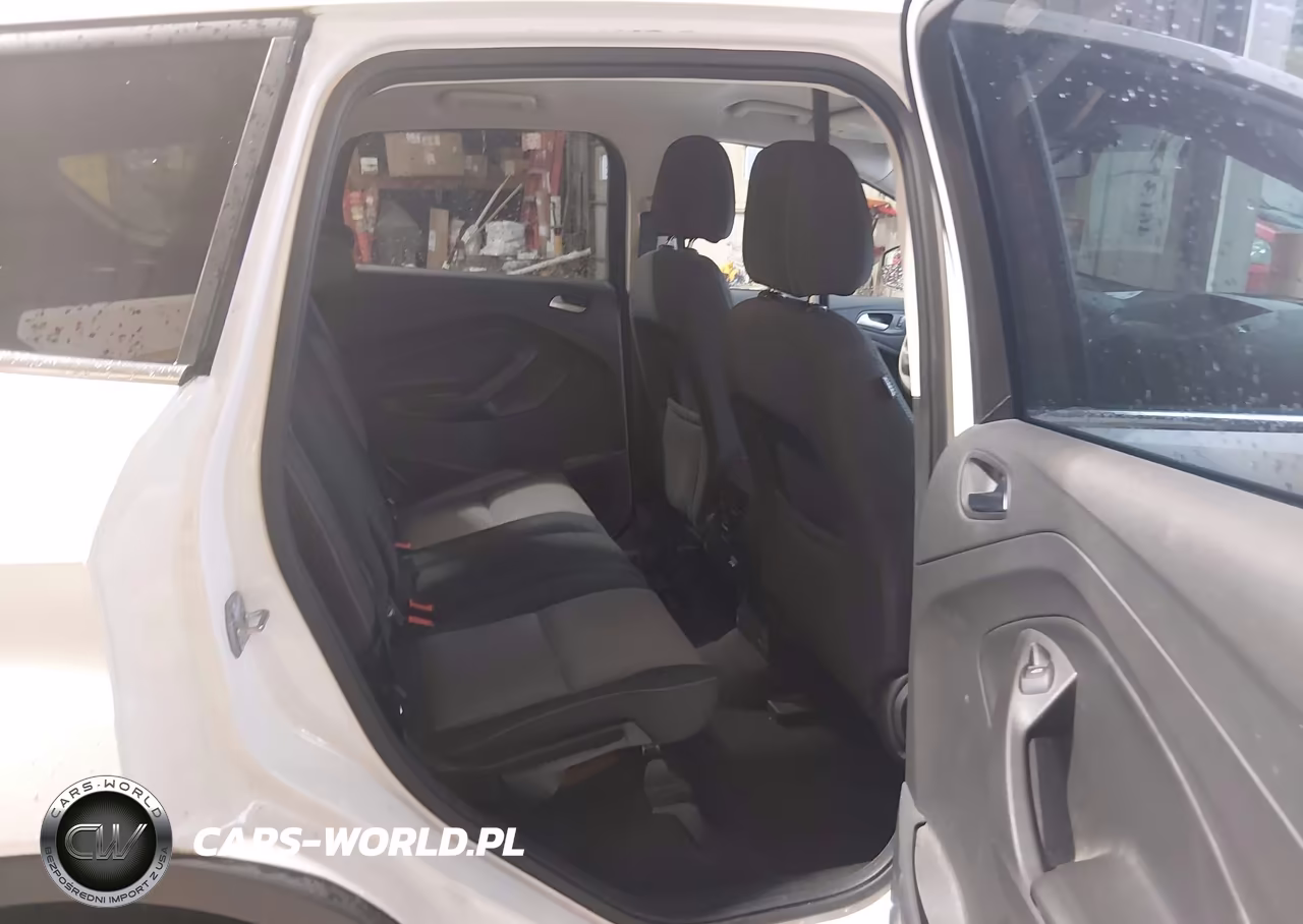 2017 Ford Escape Se VIN:1FMCU0G98HUB15015 - 8