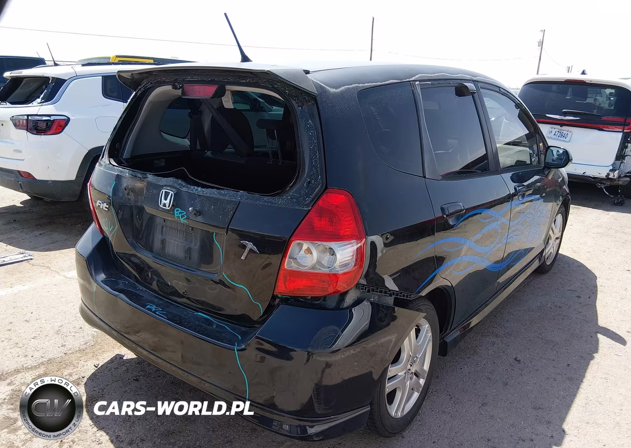 2007 Honda Fit Sport VIN:JHMGD38657S051200 - 4