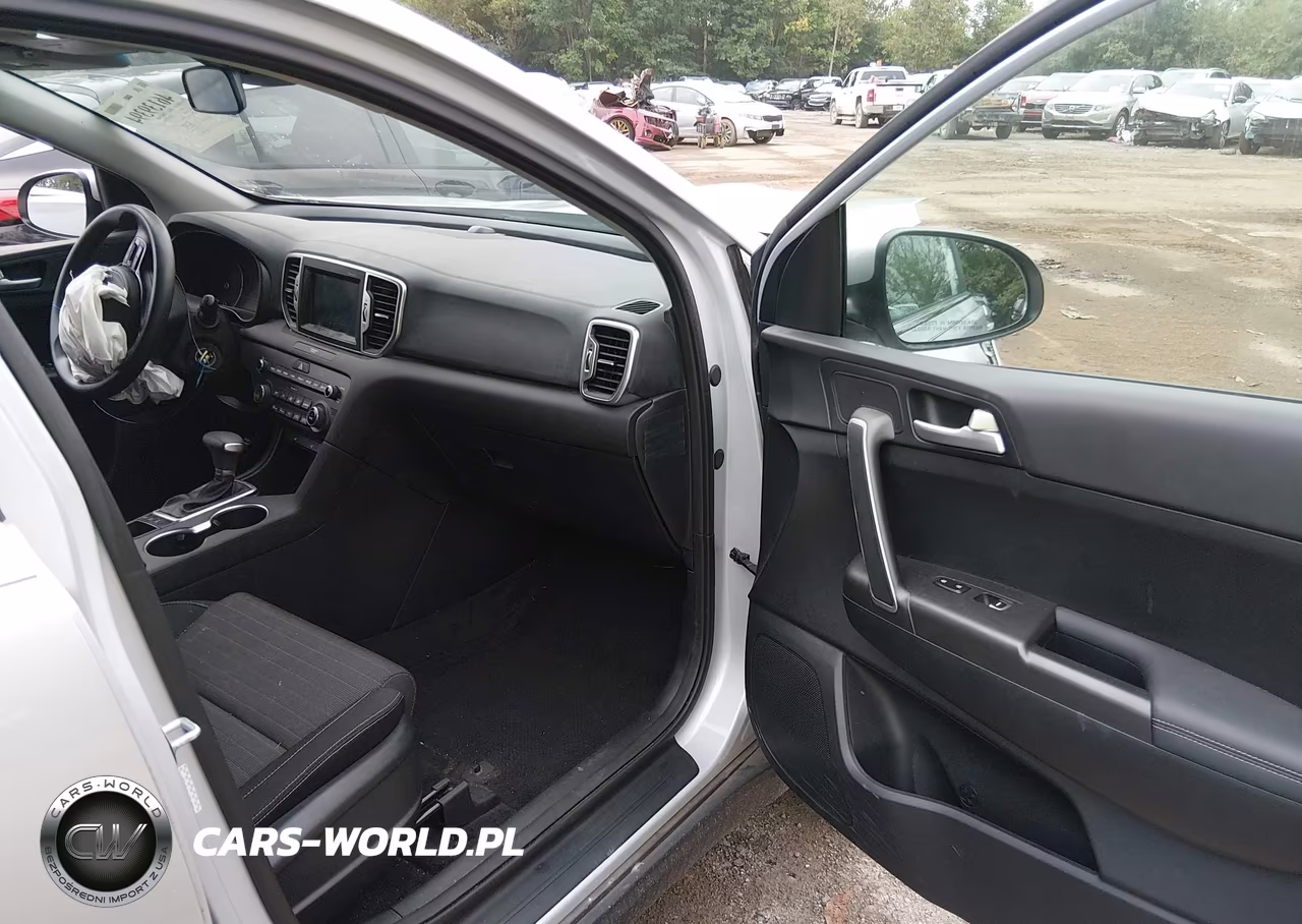 2019 Kia Sportage Lx VIN:KNDPMCAC1K7519596 - 5
