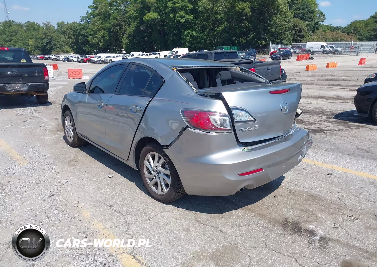 2013 Mazda Mazda3 I Touring VIN:JM1BL1VP0D1780223 - 3