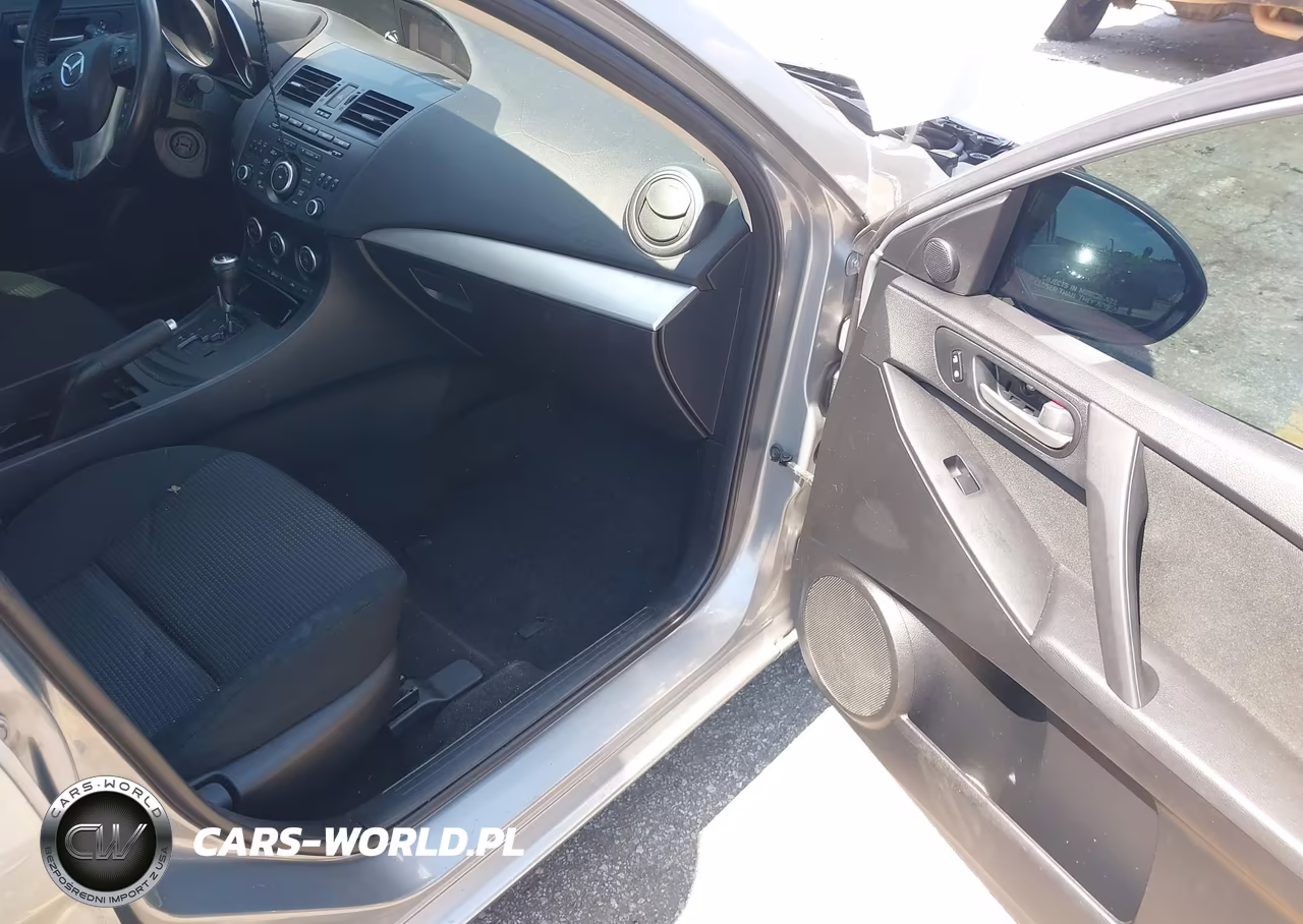 2013 Mazda Mazda3 I Touring VIN:JM1BL1VP0D1780223 - 5