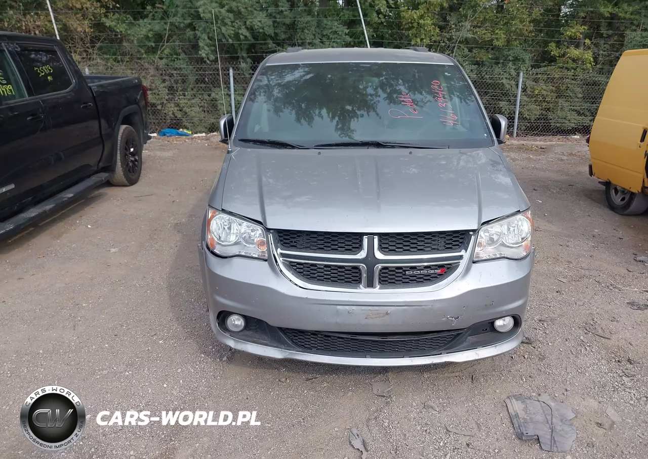 2018 Dodge Grand Caravan Sxt VIN:2C4RDGCG9JR240717 - 12