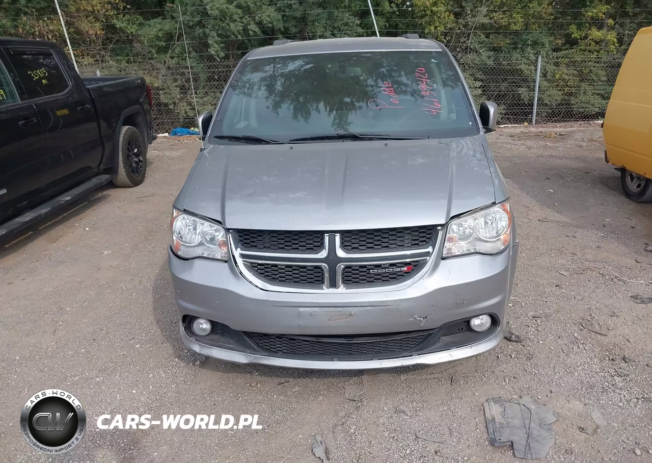 2018 Dodge Grand Caravan Sxt VIN:2C4RDGCG9JR240717 - 6