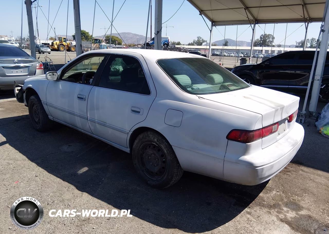 1997 Toyota Camry Le V6 VIN:JT2BF22K5V0067954 - 3
