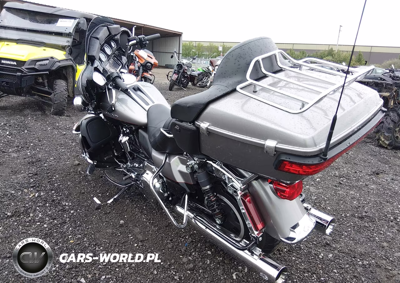 2017 Harley-Davidson Flhtk Ultra Limited VIN:1HD1KED12HB655029 - 3