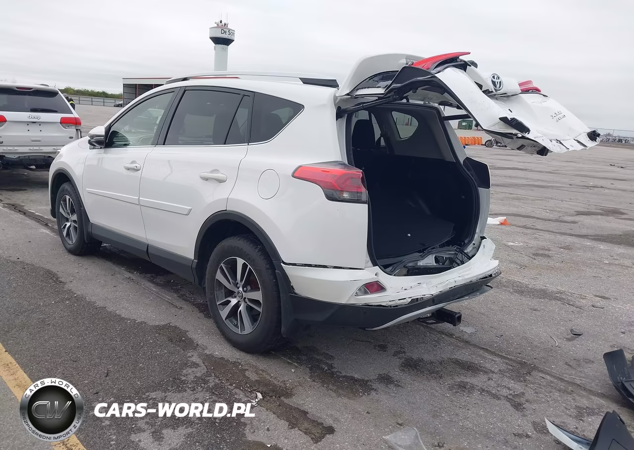 2016 Toyota Rav4 Xle VIN:JTMRFREV3GJ063709 - 3