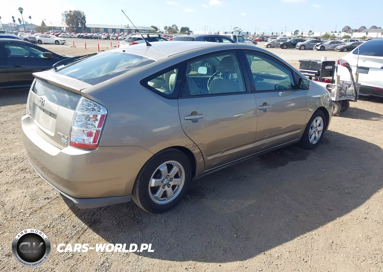 2008 Toyota Prius VIN:JTDKB20U587813404 - 4