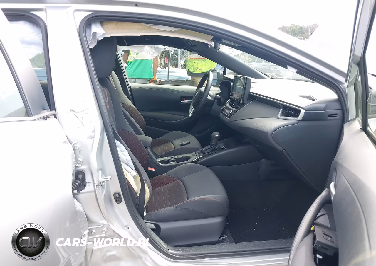 2026 Toyota Corolla Se VIN:JTDS4MCE2T3531912 - 5