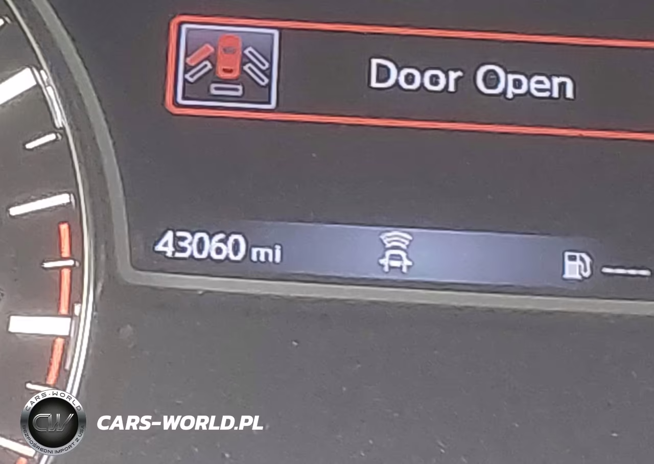 2019 Nissan Pathfinder S VIN:5N1DR2MM6KC610837 - 7