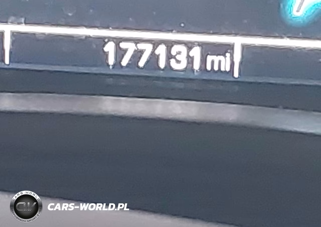 2015 Chevrolet Silverado 1500 High Country VIN:3GCUKTEC9FG477921 - 15