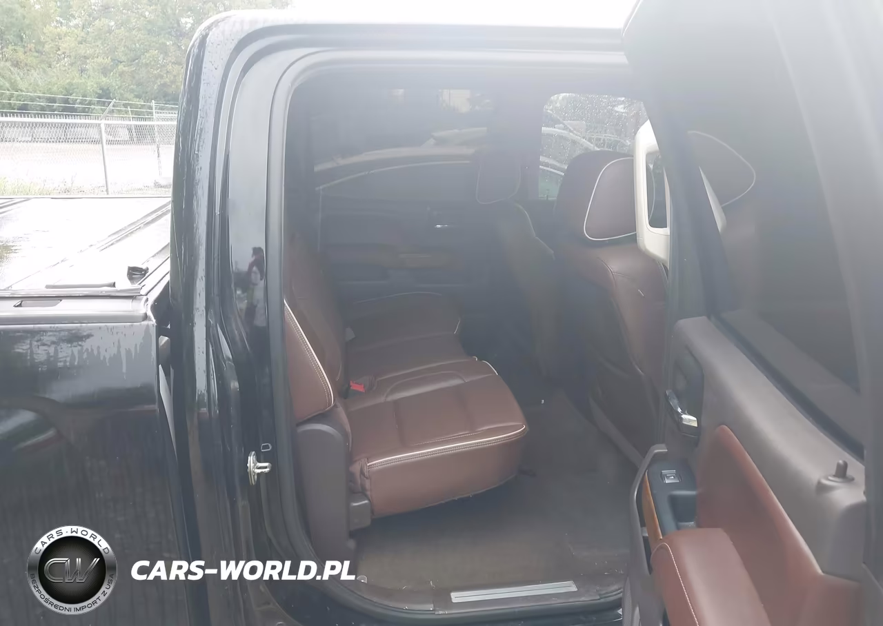 2015 Chevrolet Silverado 1500 High Country VIN:3GCUKTEC9FG477921 - 8