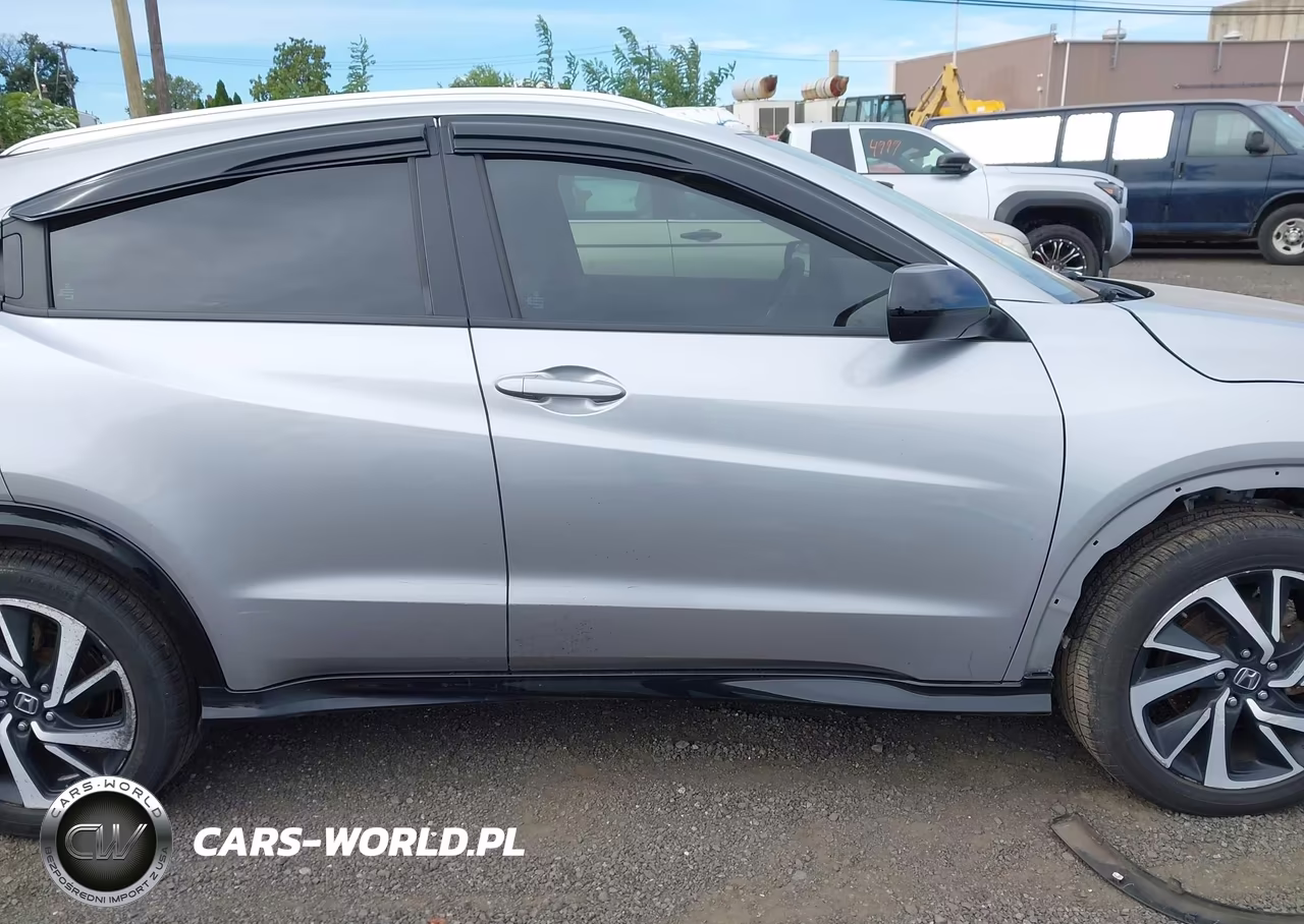 2020 Honda Hr-V Awd Sport VIN:3CZRU6H19LG701447 - 13
