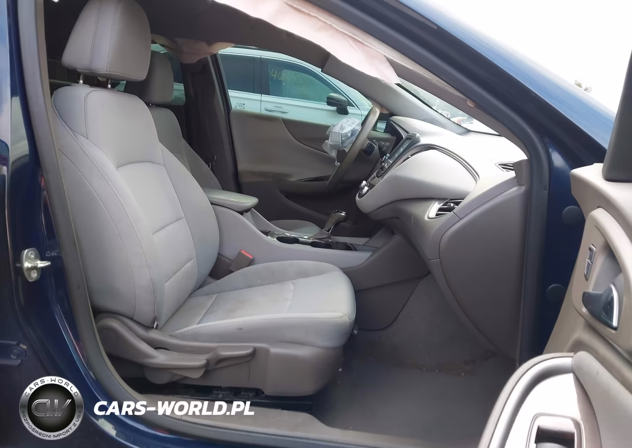 2017 Chevrolet Malibu Ls VIN:1G1ZB5ST0HF145403 - 5