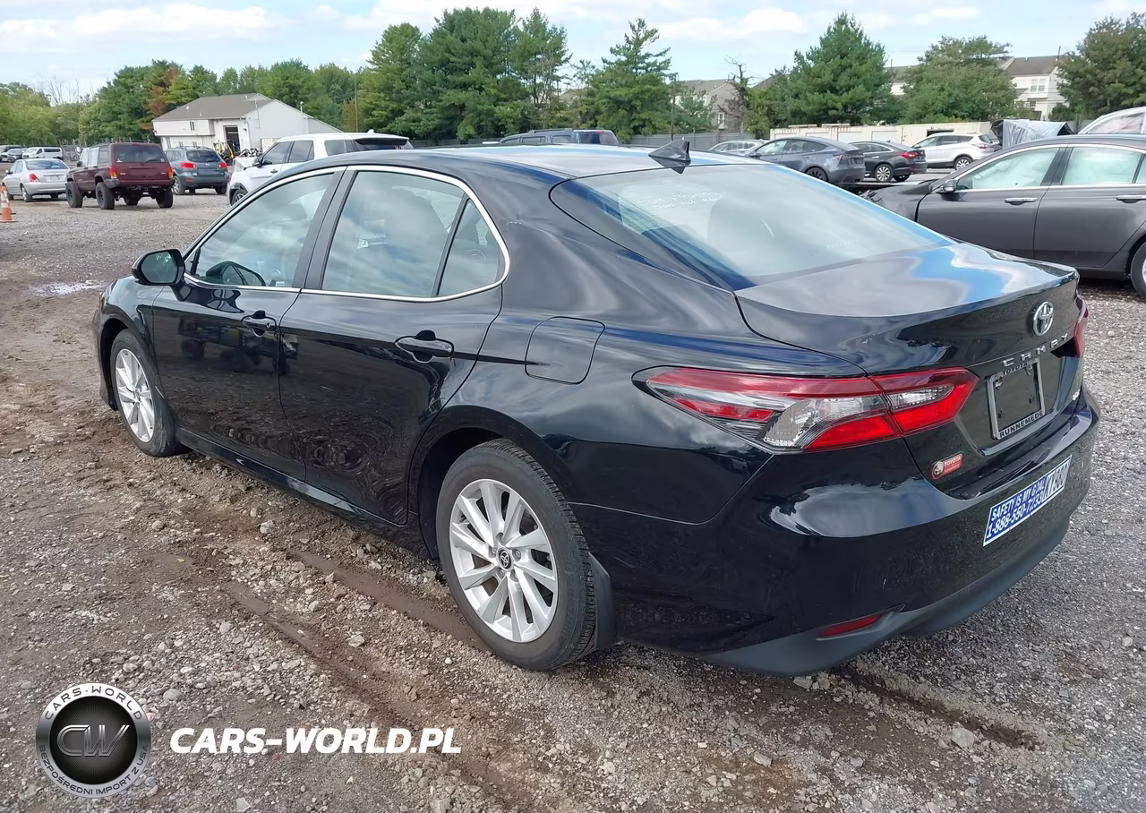 2024 Toyota Camry Le VIN:4T1C11AK5RU855746 - 3
