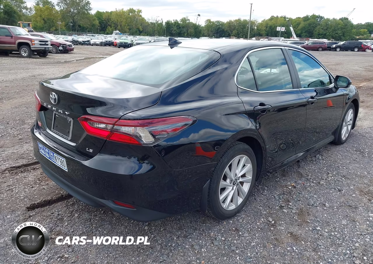 2024 Toyota Camry Le VIN:4T1C11AK5RU855746 - 4