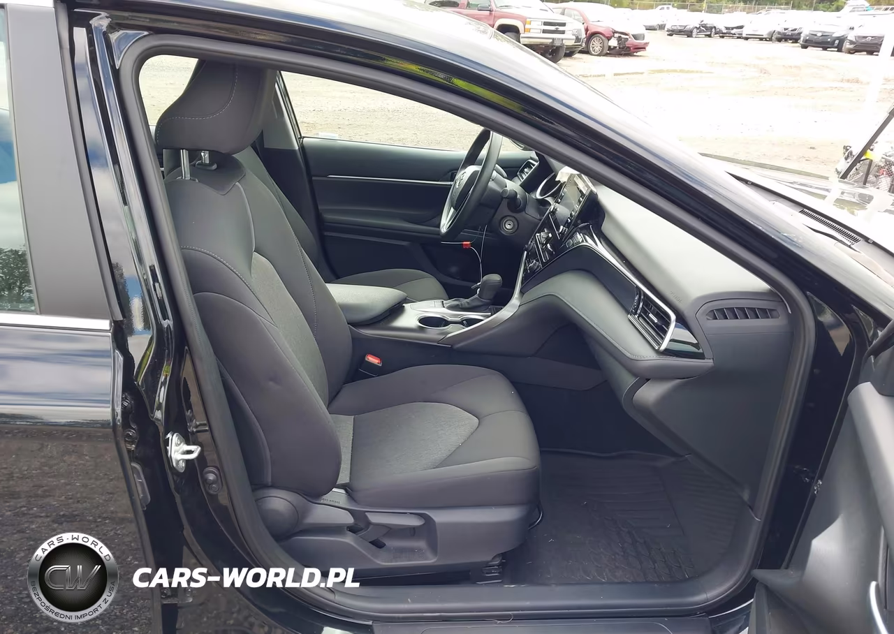 2024 Toyota Camry Le VIN:4T1C11AK5RU855746 - 5