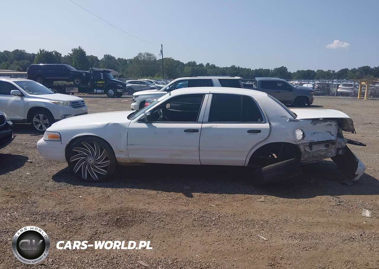 2006 Ford Crown Victoria Police Interceptor VIN:2FAFP71W36X119176 - 13