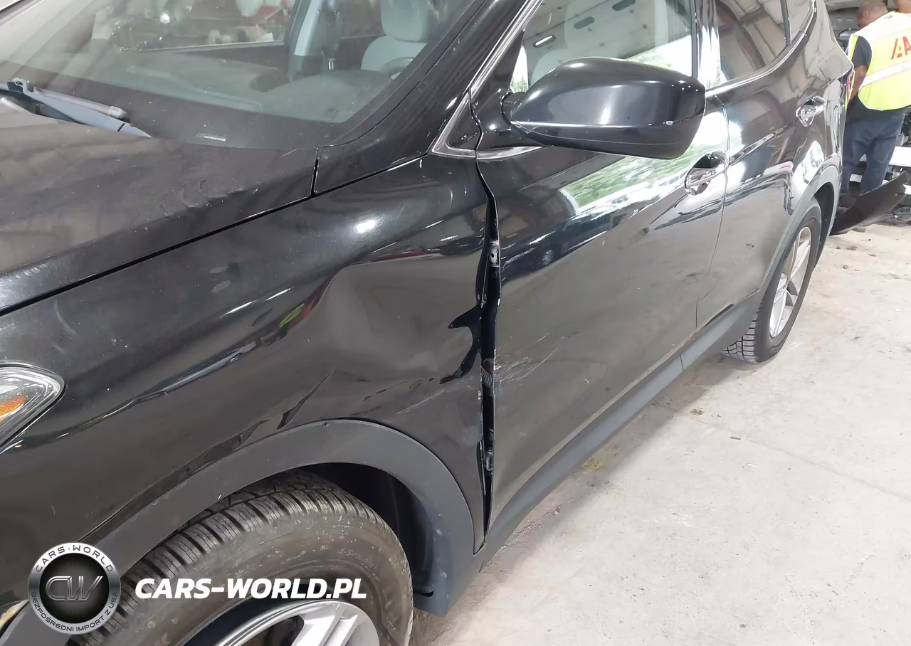 2018 Hyundai Santa Fe Sport 2.4L VIN:5XYZTDLB3JG526900 - 17