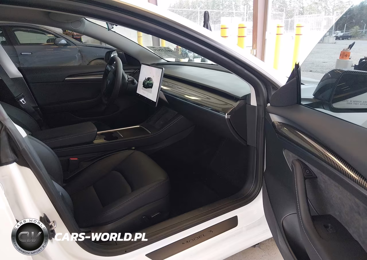 2023 Tesla Model 3 Performance Dual Motor All-Wheel Drive VIN:5YJ3E1ECXPF699818 - 5