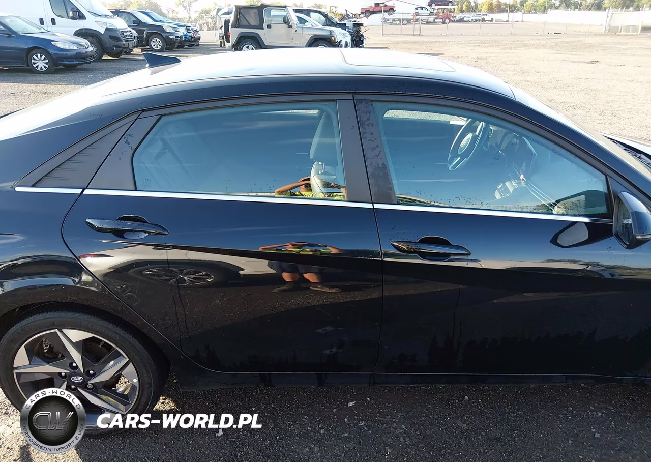 2023 Hyundai Elantra Limited VIN:KMHLP4AG6PU429671 - 13